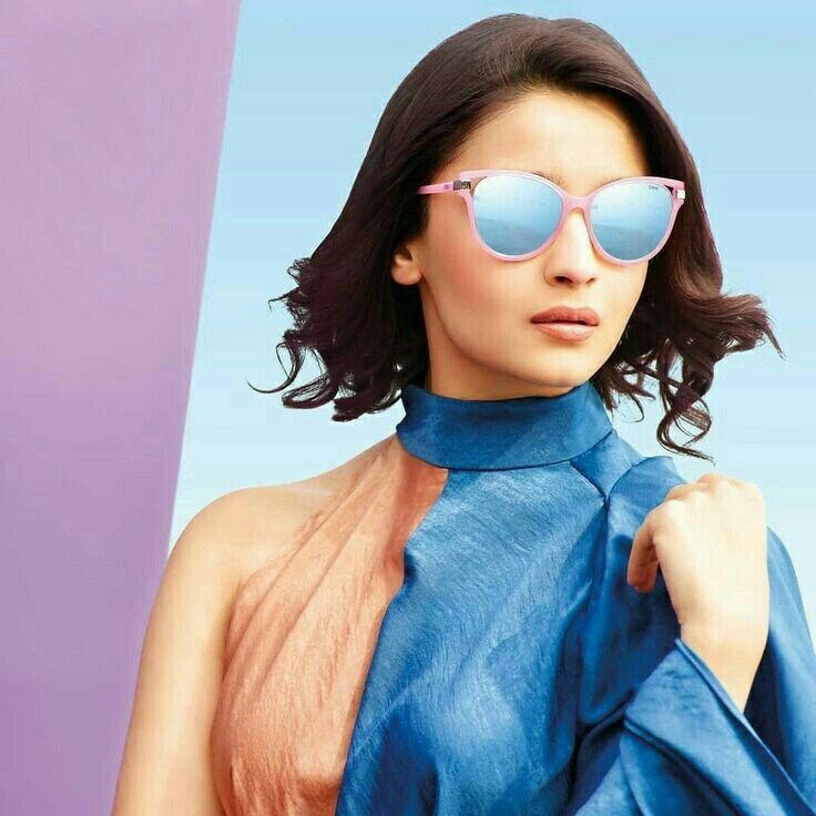 Alia Bhatt Sunglasses
