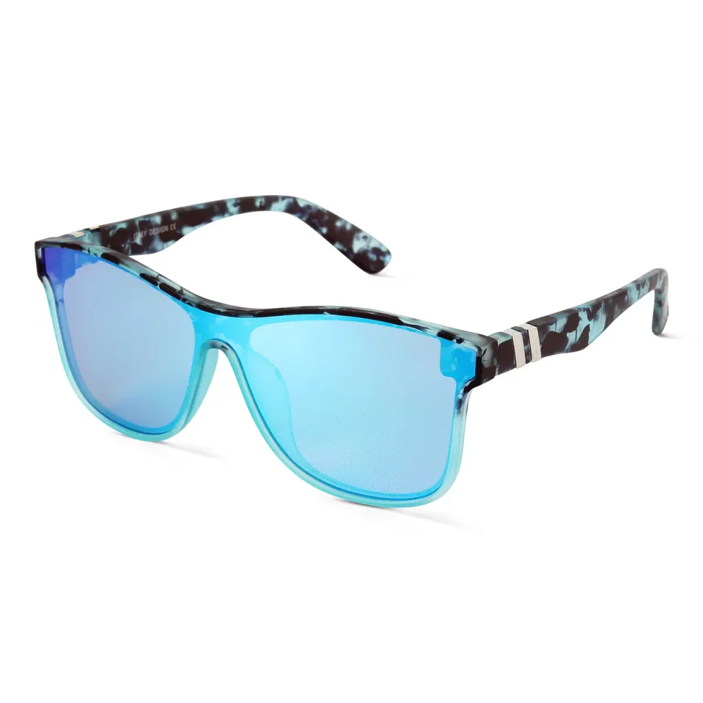 Polarized sports sunglasses with power